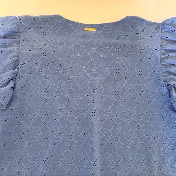 Michael Kors Floral Lace Eyelet Pull Over Blouse Blue Size Large Ruffled Sleeve - Picture 4 of 14